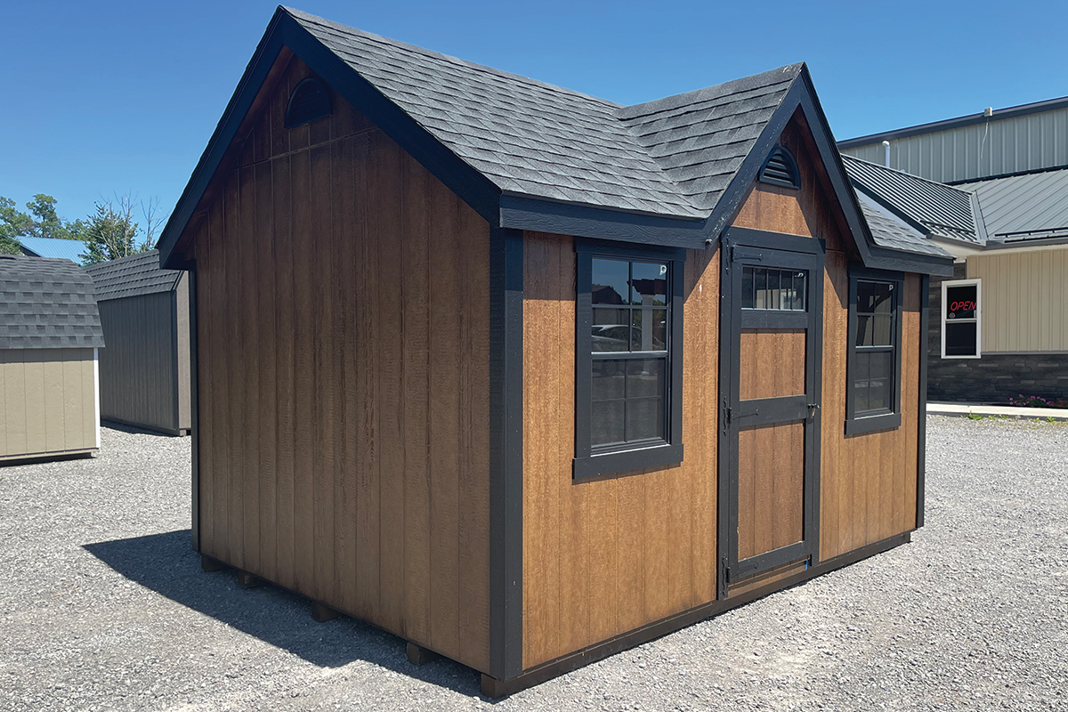 Chalet: Left-Front View