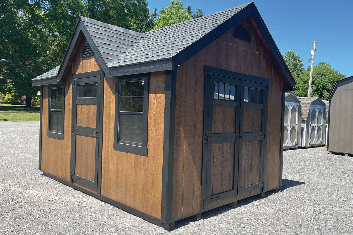 Chalet: Right-Front View