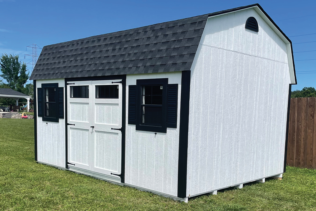 Dutch Barn: Right-Front View